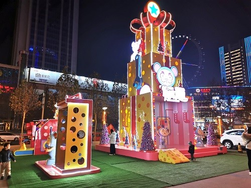 菏澤和諧廣場圣誕美陳